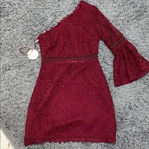 One shoulder mini dress (burgundy)